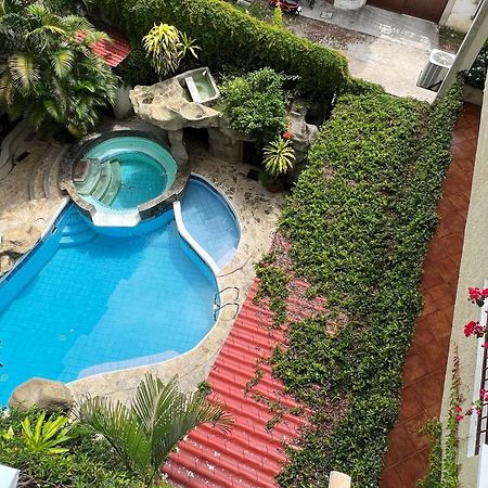 Hotel Quinta Maya Flores Extérieur photo